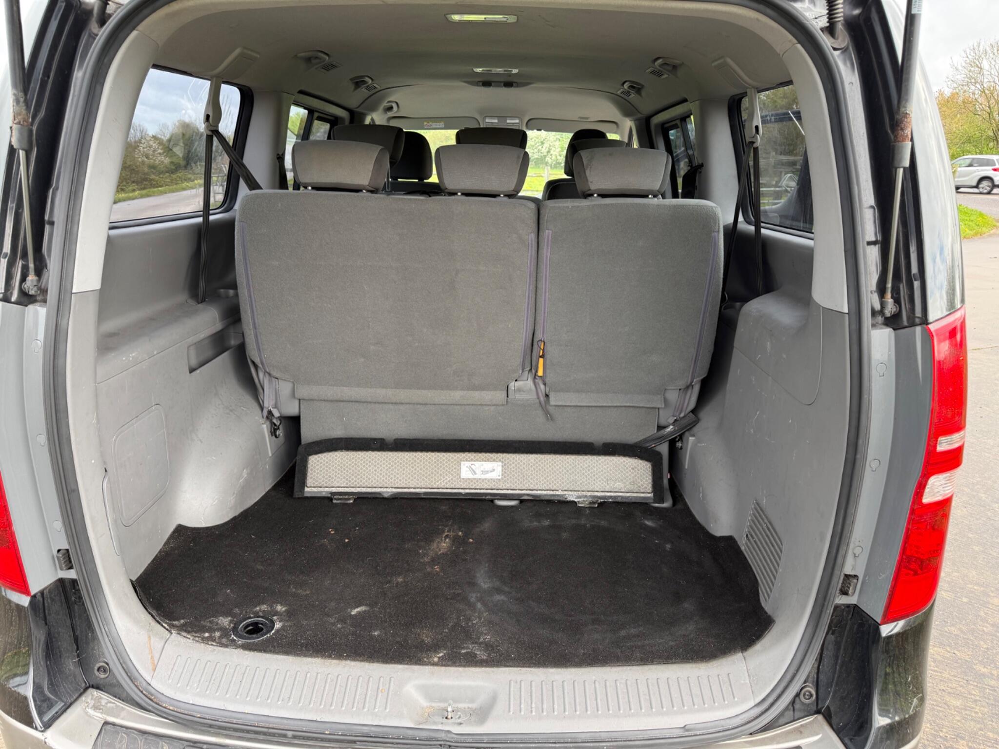 Hyundai i800 2.5 CRDi SE Auto Euro 6 5dr — photo 99 of 100